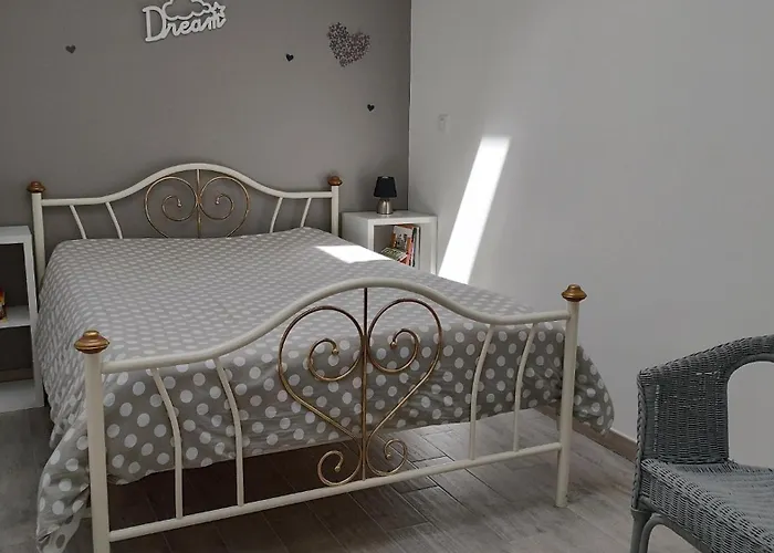 Très Belle Maison Avec Extérieur * Nozay (Loire-Atlantique)